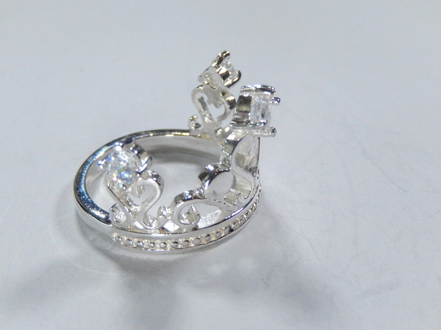 LARGE 925 Sterling Silver Three C Z Heart Crown Design Wide Ring Size 8.25