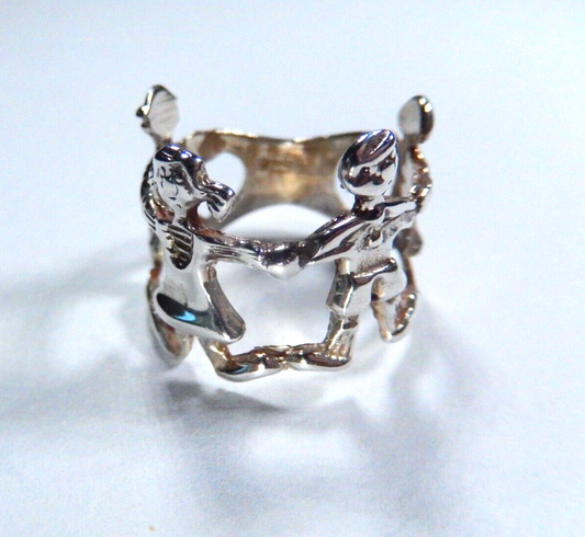 Vintage Sterling Silver Open Band Ring Children Playing sz 5.5