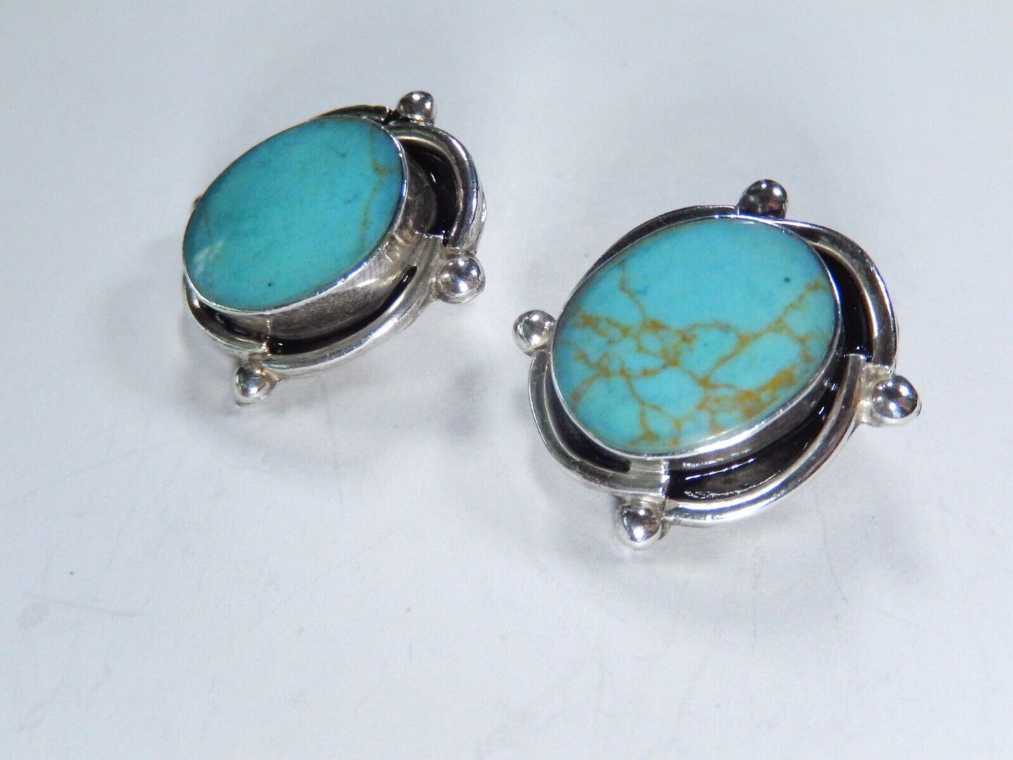 *VINTAGE* TAXCO Sterling Silver Turquoise Clip On Earrings 1" x 3/4" - 16.9 gms