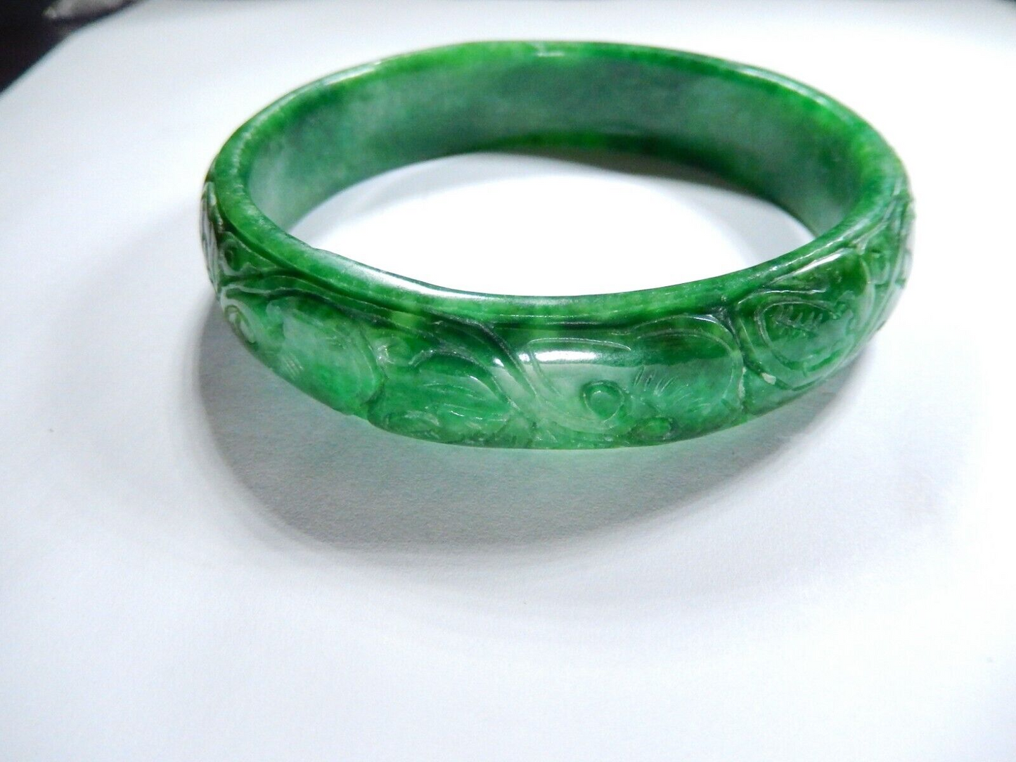 "VINTAGE" 85mm OD Ancient Natural Green Jadeite Hand-Carved Jade Bracelet Bangle