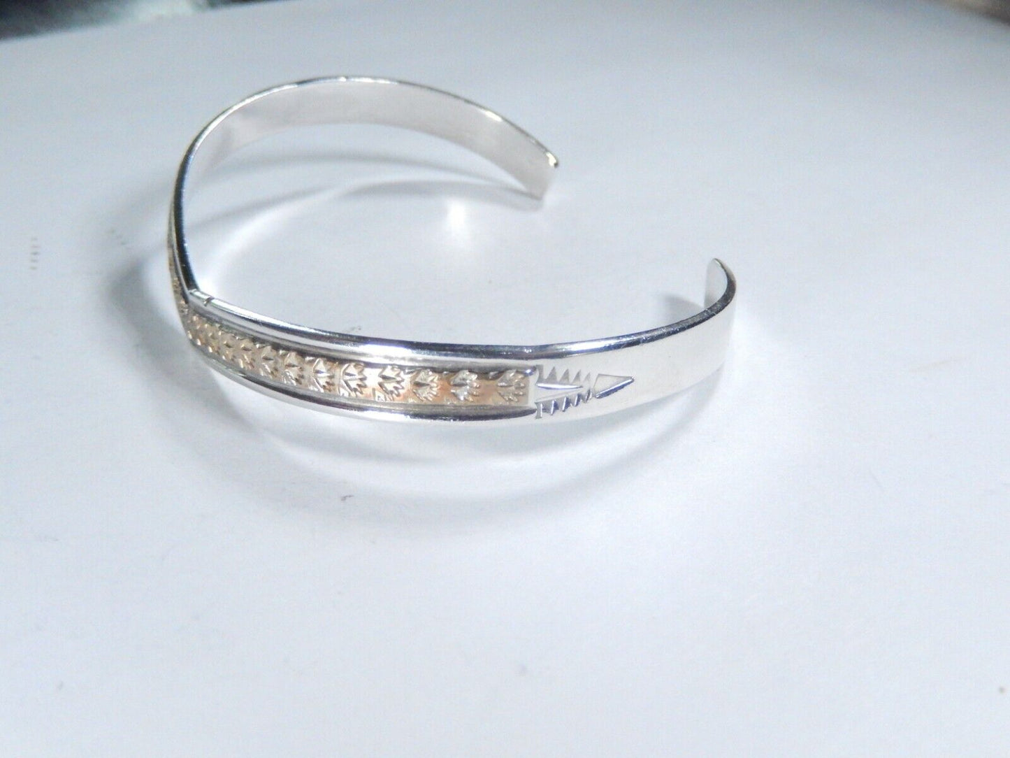 *VINTAGE*  Sterling Silver and 12k GF Cuff "V" Style Bracelet  7"