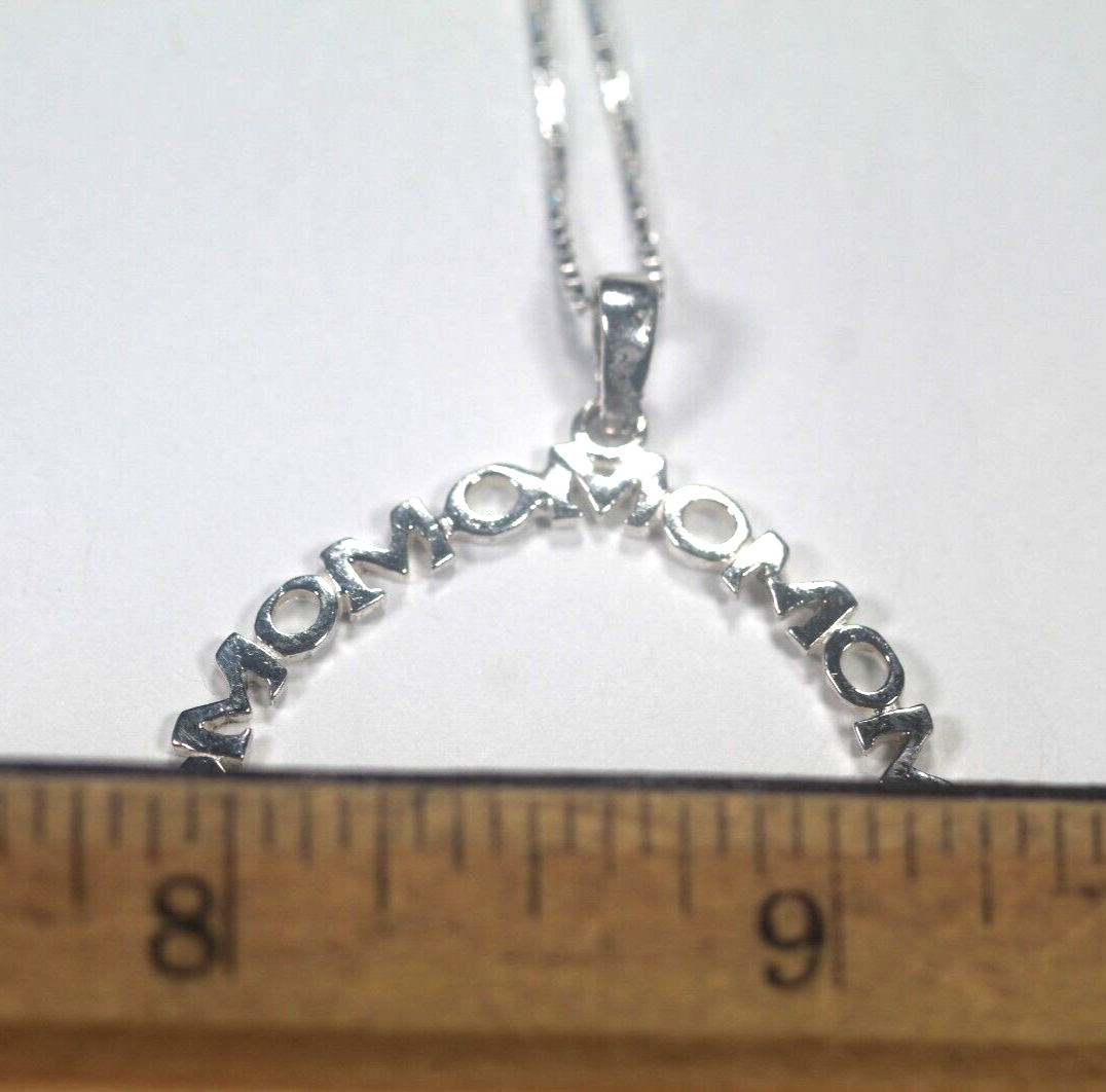 STERLING SILVER "MOM" CIRCLE PENDANT WITH 20" STERLING BOX CHAIN