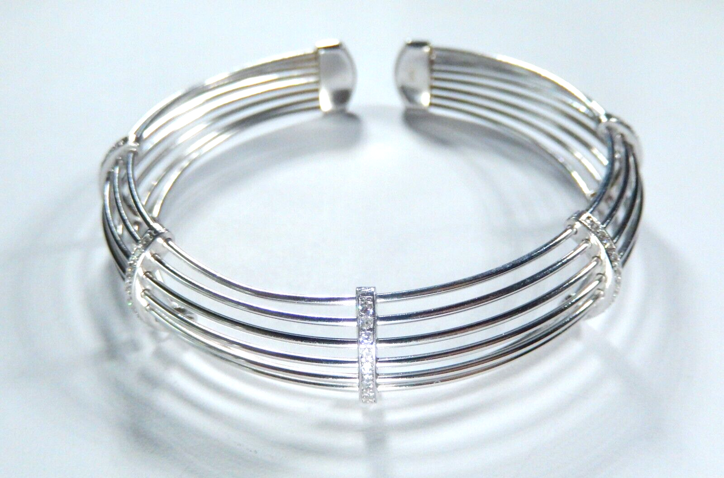 BEAUTIFUL 925 STERLING SILVER LADIES EIGHT WIRE CUFF 60 CZ BRACELET