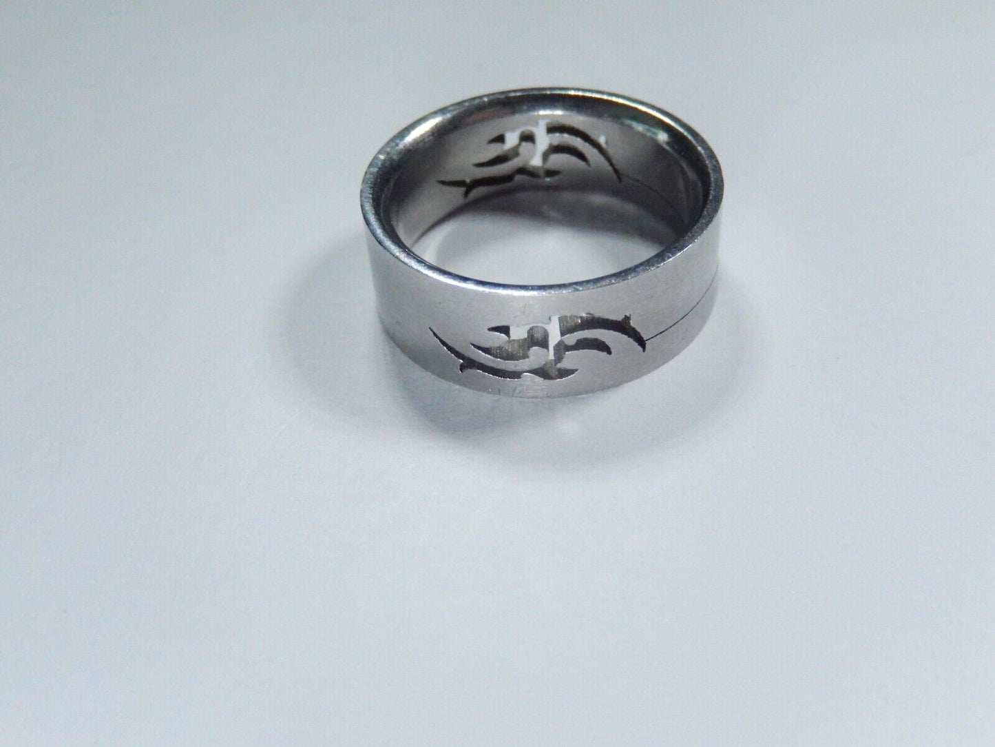 8mm Stainless Steel Decorative Cut Out Satin Finish Flat Wedding Band Sz 8.5
