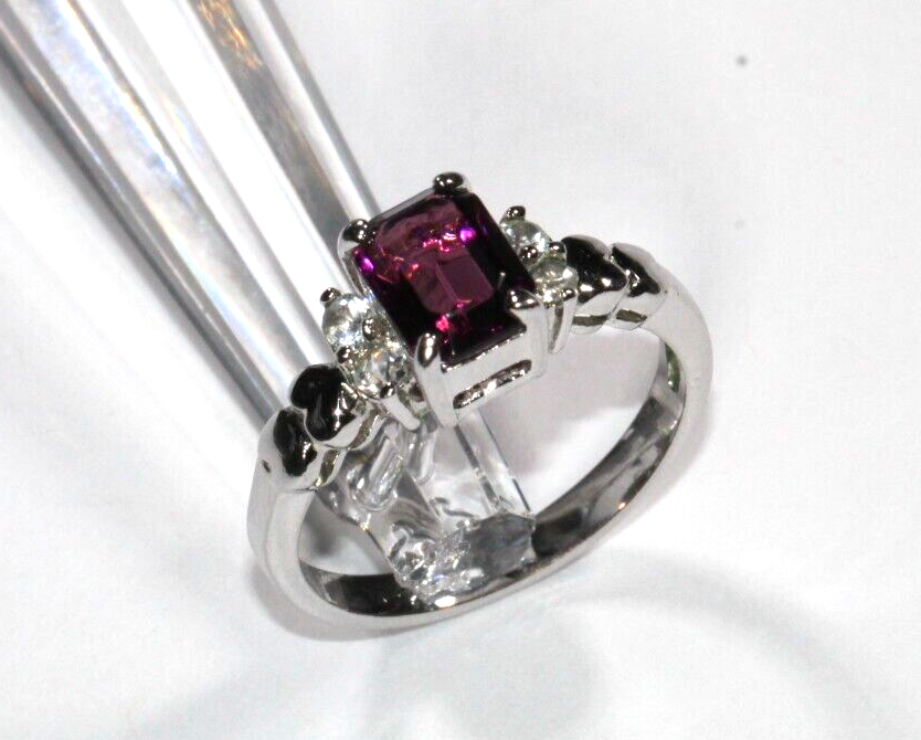 *VINTAGE*  Sterling Silver Amethyst and White Stone Band Ring Sz 7
