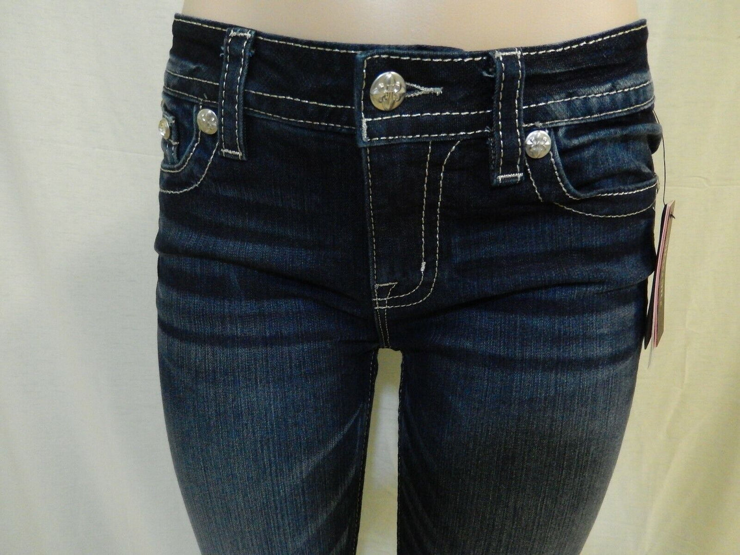 NWT  Miss Me M3295B Chloe Boot Embroidered Cross Pocket Jeans Size W26 x L34