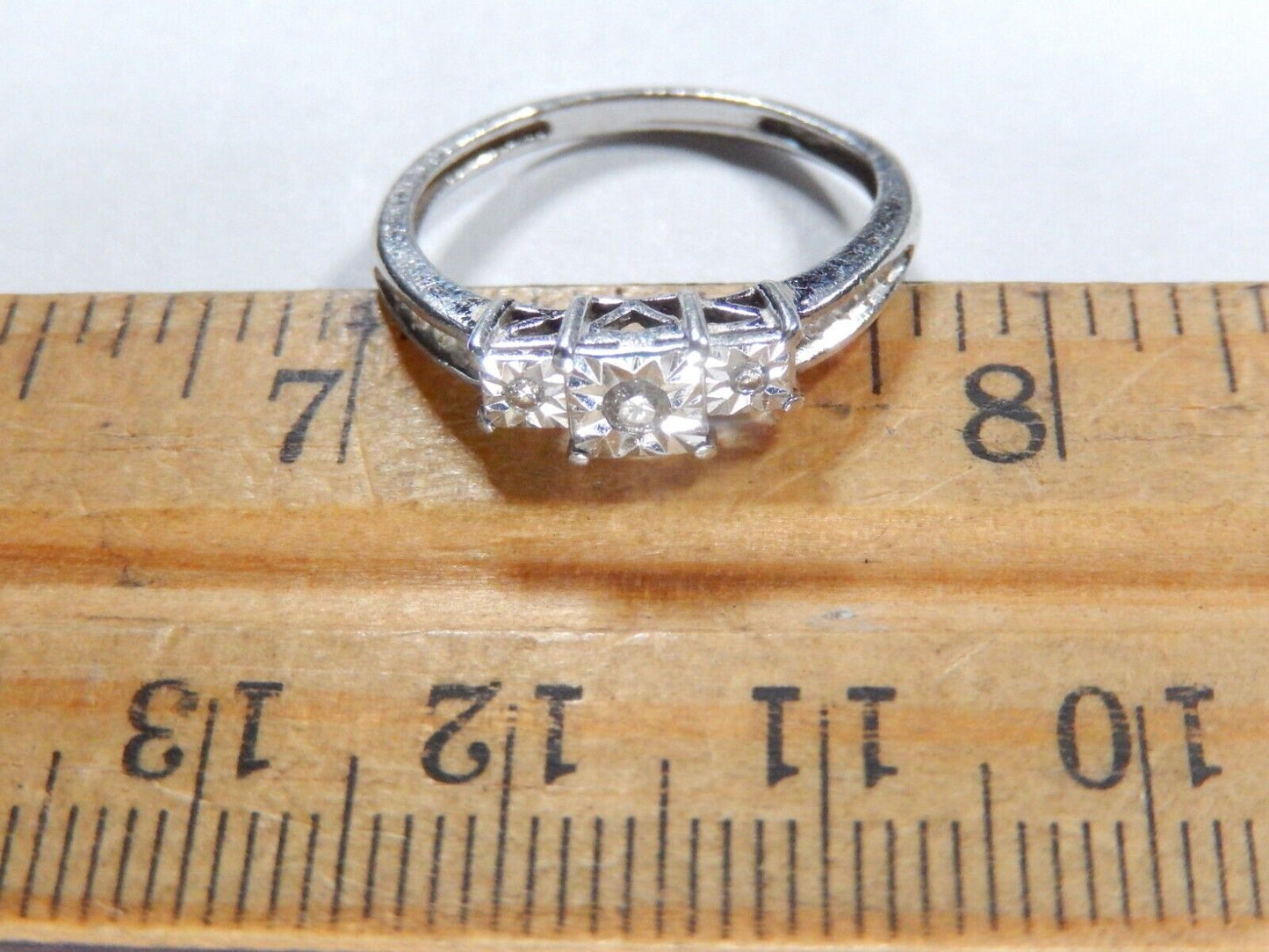 *VINTAGE*  Sterling Silver 3-Stone Genuine Round Diamond Wedding Ring Size 6.75
