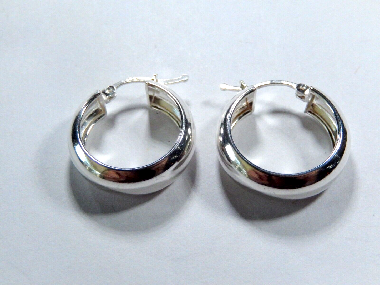 Women's 925 Sterling Silver 25mm Diam. x 8mm Wide Round Hoop Earrings