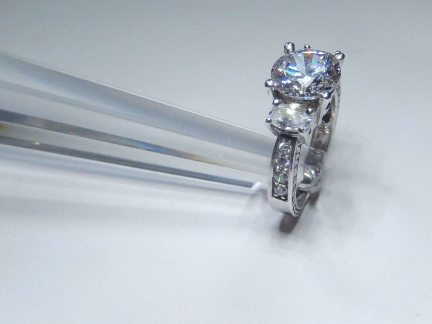 VINTAGE 2.5 TCW Round Cut 3-Stone Wedding Engagement Ring Sterling 925 Size 4.75