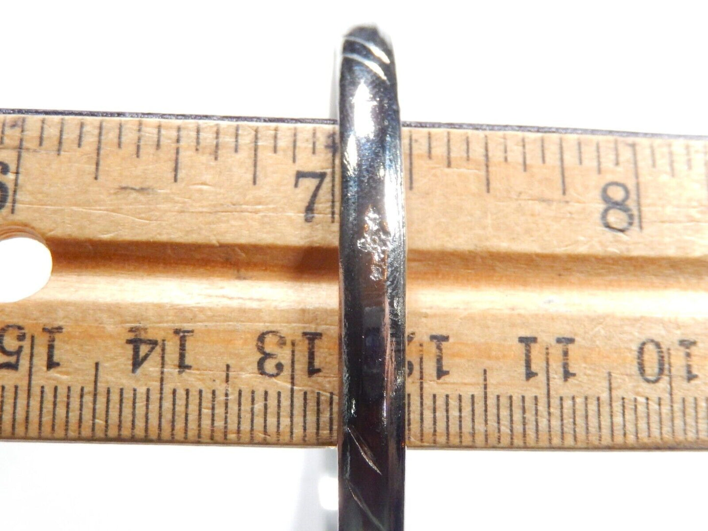 Vintage Sterling Silver Flat Rounded Top Bangle Bracelet 12.8 grams grams