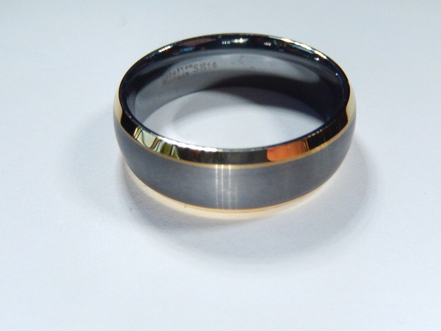 NEW* 8mm Tungsten Comfort Fit Brushed Center w/ Gold Beveled Wedding Band Sz- 15