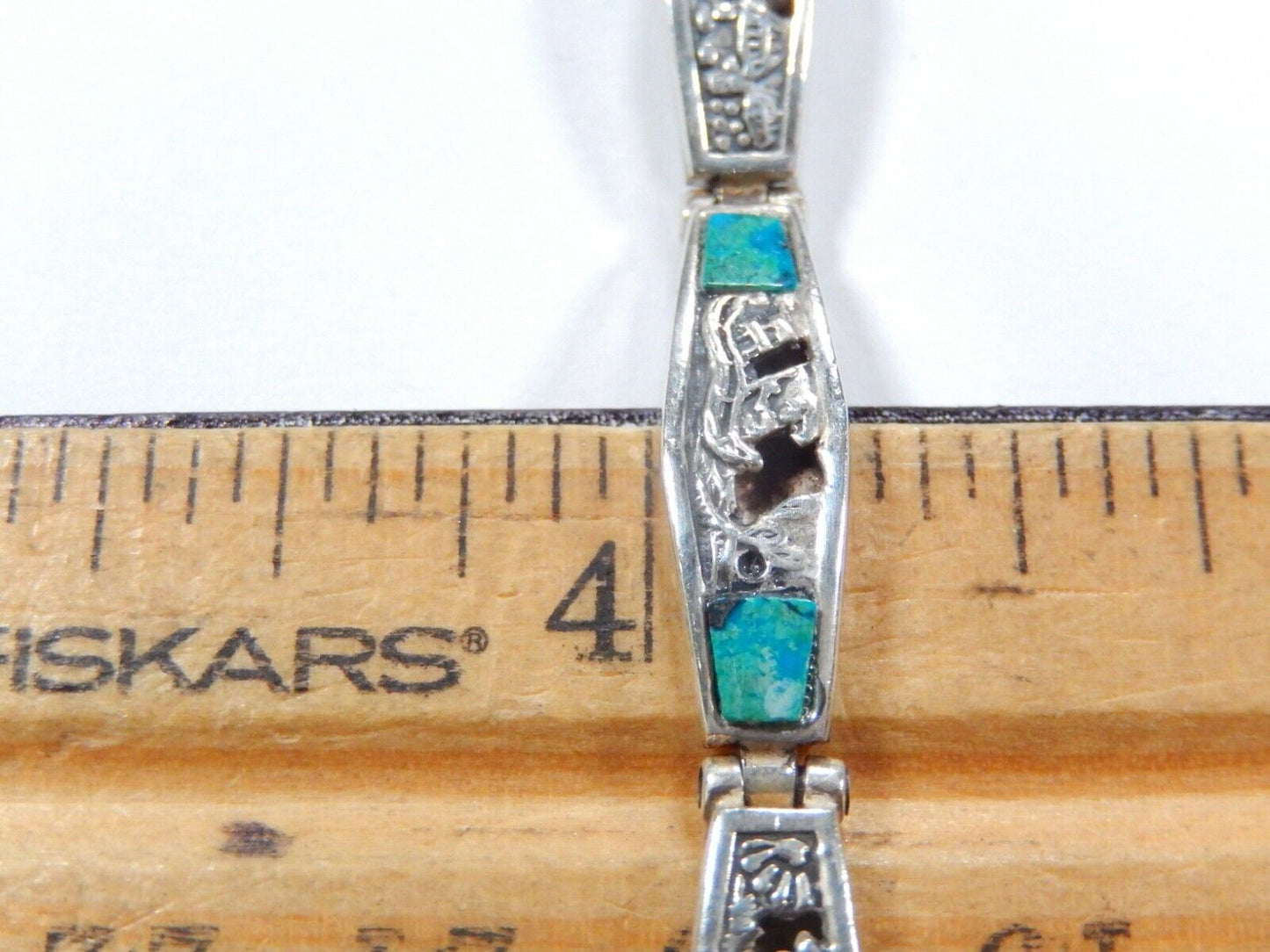 VINTAGE - .950 Silver Peruvian Scenic Cut Out Storytelling 8 Panel Bracelet