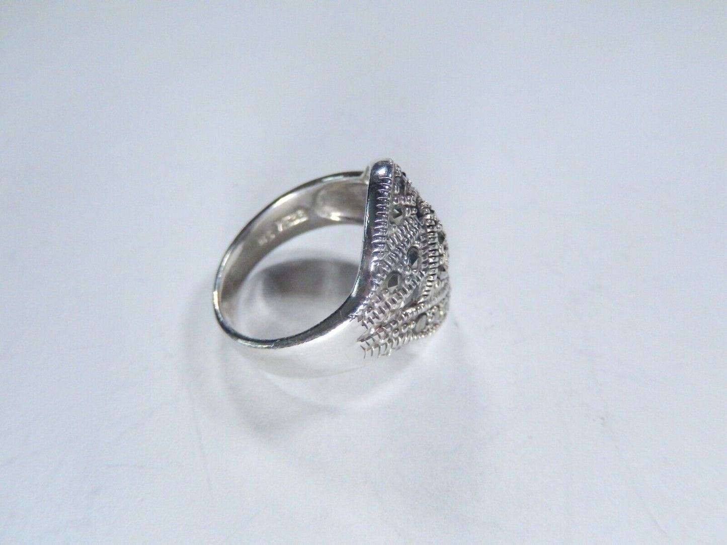 *VINTAGE*  Marcasite 18 mm Oval Dome Ring Sterling Silver Shank Size 7