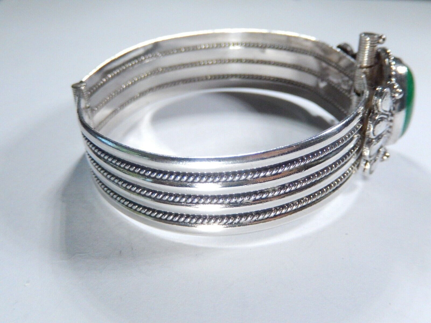 *VINTAGE*  900 SILVER - Green Aventurine Turkoman Boho Hinged Cuff Bracelet 37gm