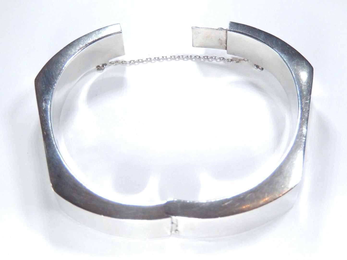 Modernist Designer Artisan 7" Sterling Silver Hinged Bangle Bracelet