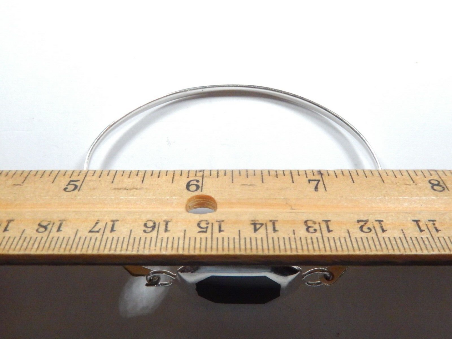 *VINTAGE*  925 Sterling Silver Black Onyx Hinged Hook On Bangle Bracelet