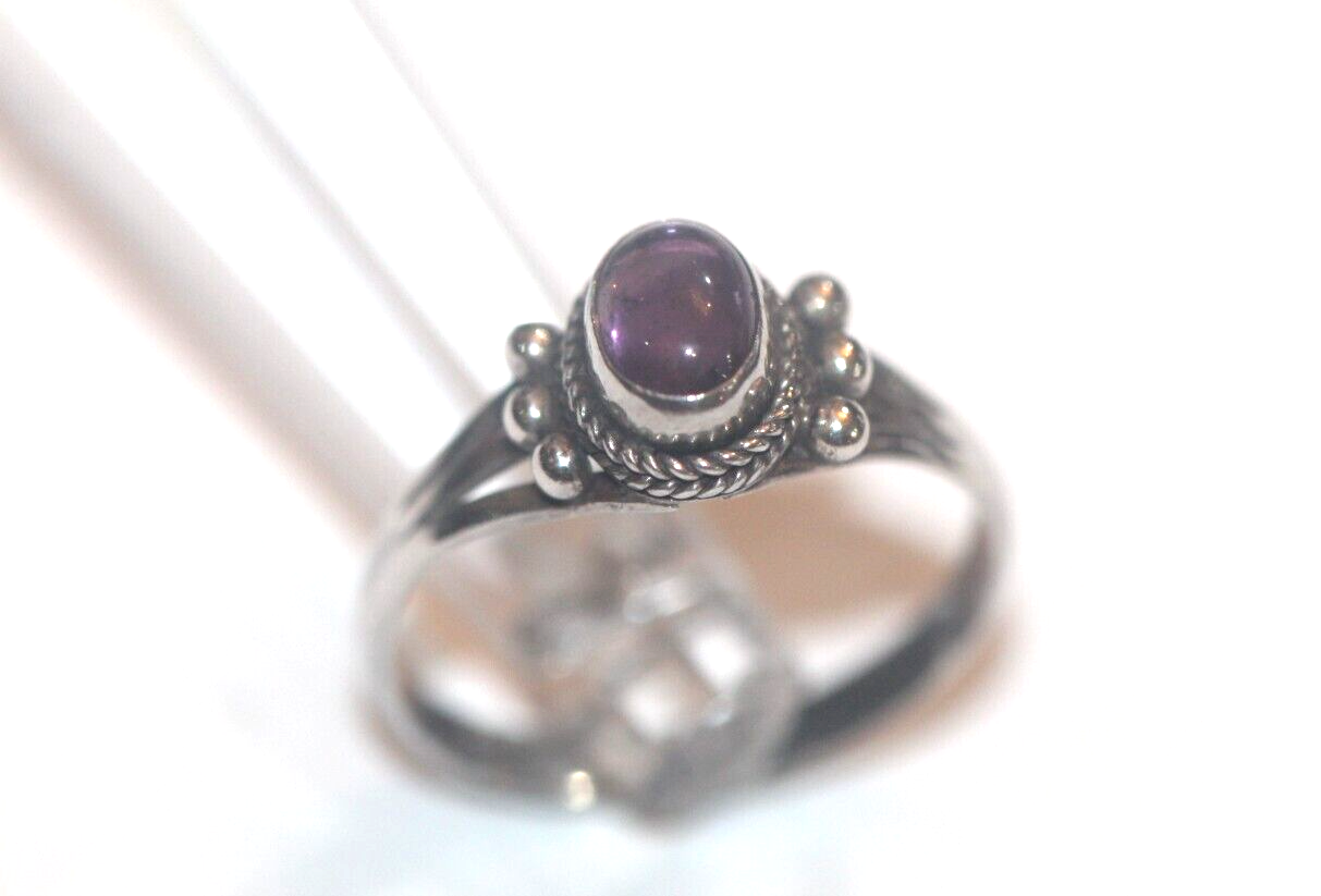 925 Sterling Silver Vintage Real Amethyst Roped & Beaded Ring Size 7