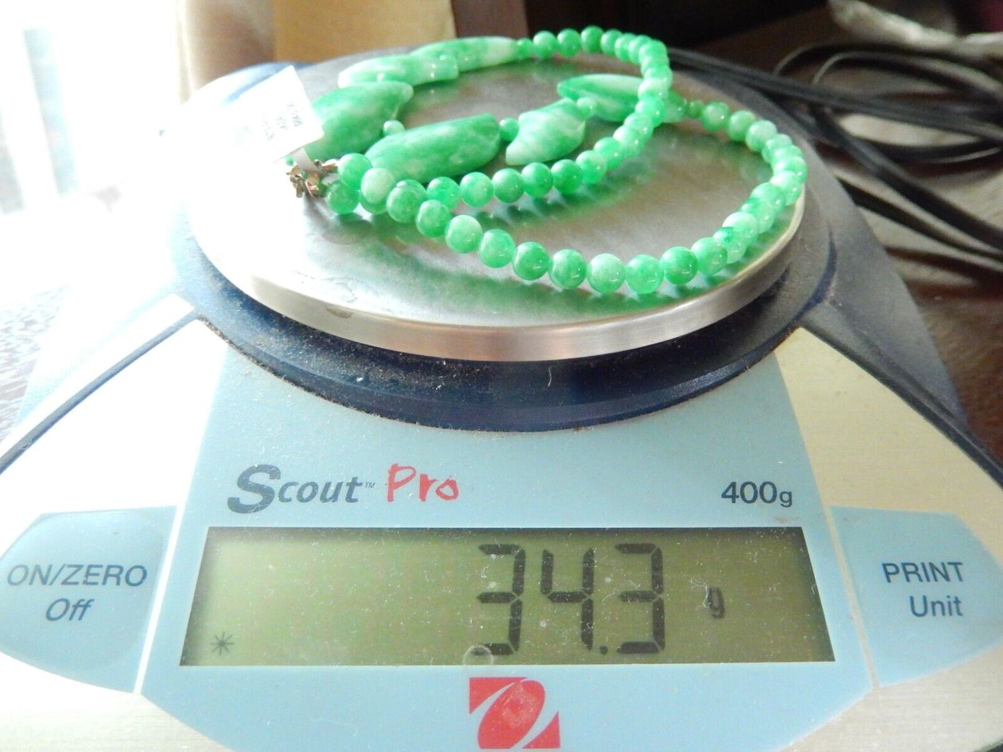 *VINTAGE*   Carved Green Jade & Round Beads 17" Necklace