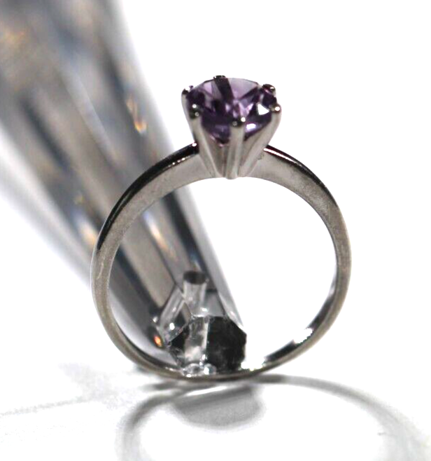 *VINTAGE* Sterling Silver 1.25 CT Round Amethyst Solitaire Ring Size 7.75