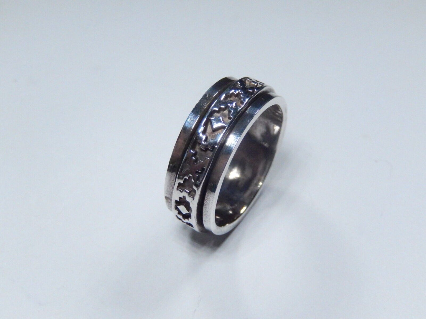 Spinner Ring Southwest Aztec 8 mm Wide Band Sterling Silver  Size 8