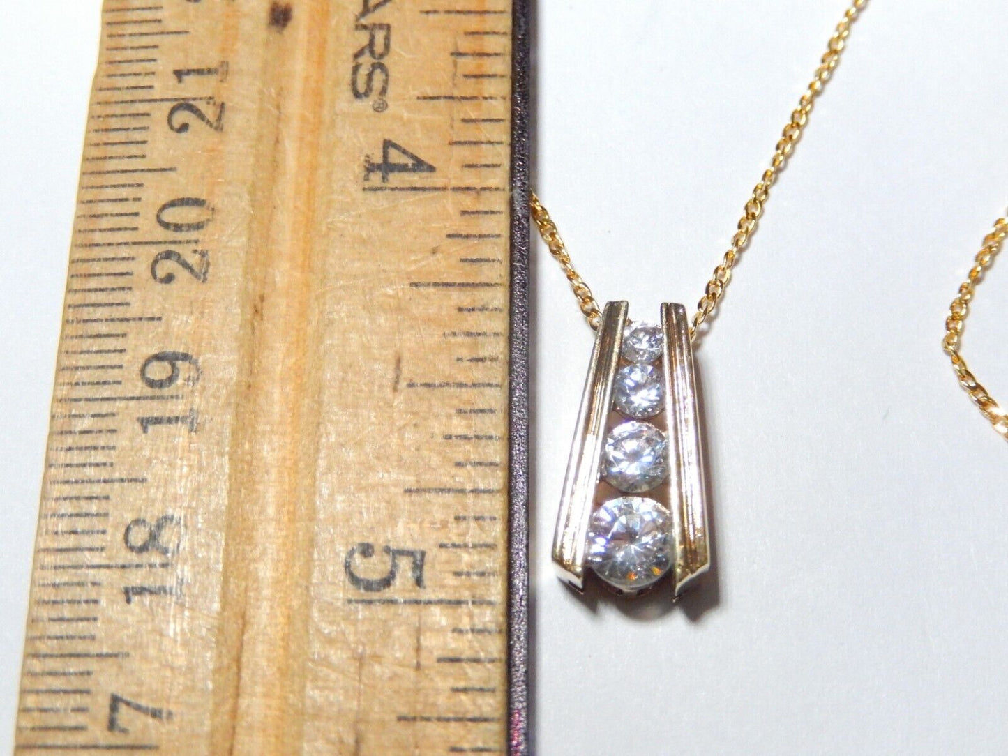 NWT VERMEIL GOLD AND CZ  PENDANT STAMPED 925 with 18 GOLD VERMEIL CHAIN