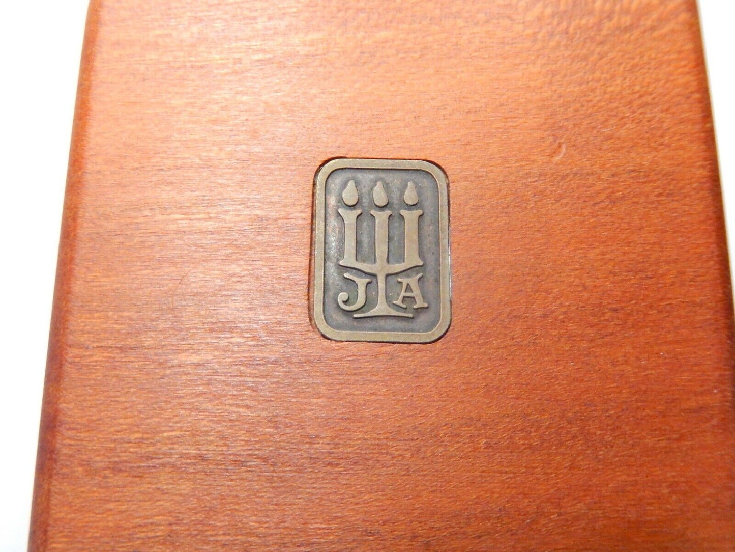 James Avery Wooden Ring Box - 2.5x2.5x2" - Rare!