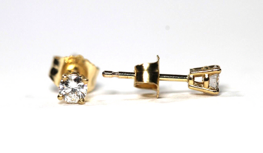 New!! Solid 14K Yellow Gold .20 CT TW Natural Diamond VS-1 / G-H Stud Earrings