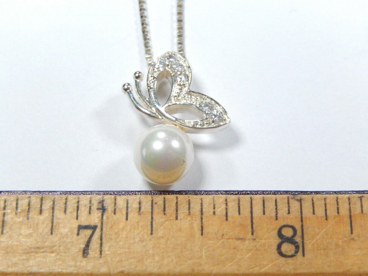*VINTAGE* Sterling Silver Pearl And CZ Pendant  With 18" Sterling Silver Chain