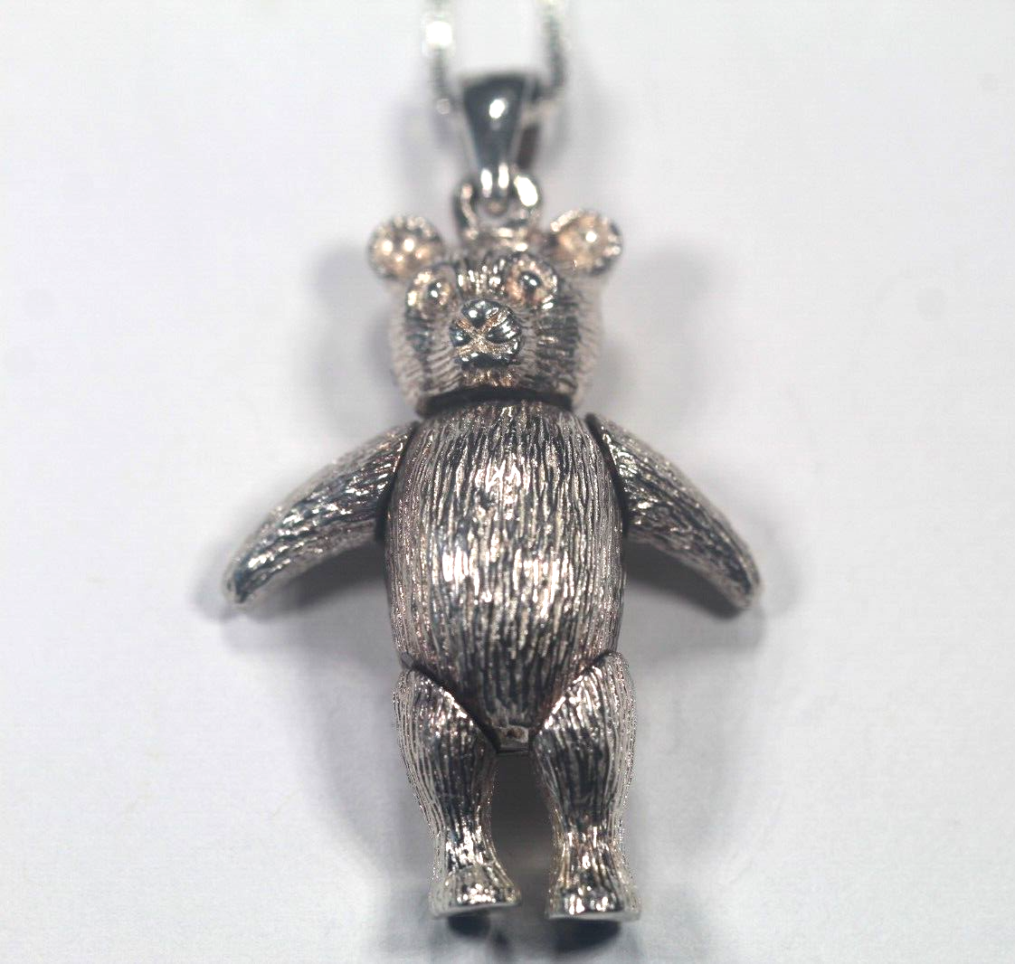 *VINTAGE* Articulated Movable Solid Sterling Silver TEDDY BEAR Pendant w/20"Chai