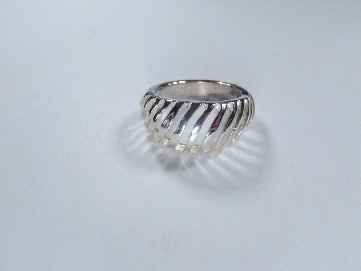 *VINTAGE*  Sterling Silver Domed Cutout Ring Size 5.5