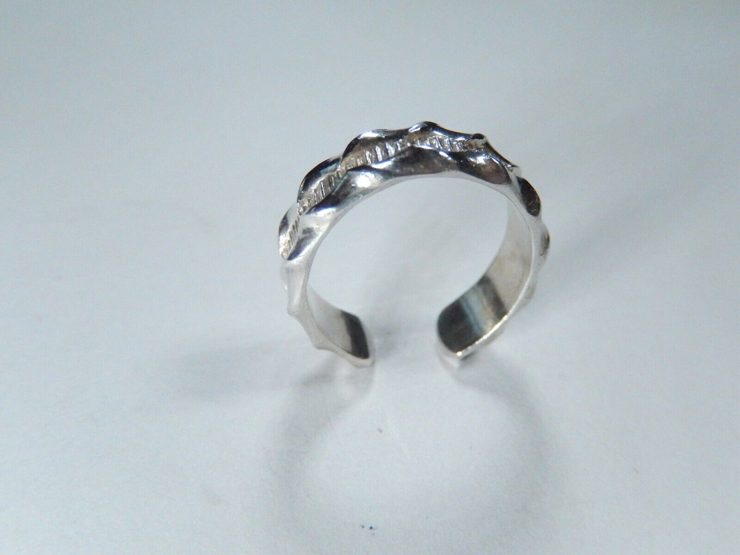 Decorative 4.75 mm  Band Toe Ring Adjustable 925 Sterling Silver 4mm