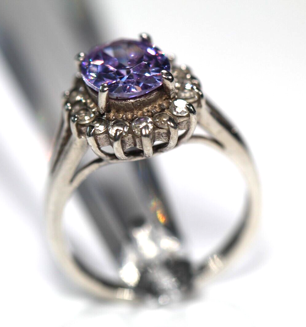 *VINTAGE* Sterling Silver  3.0 CT Amethyst and Accents Stones Halo Ring Size 7.5