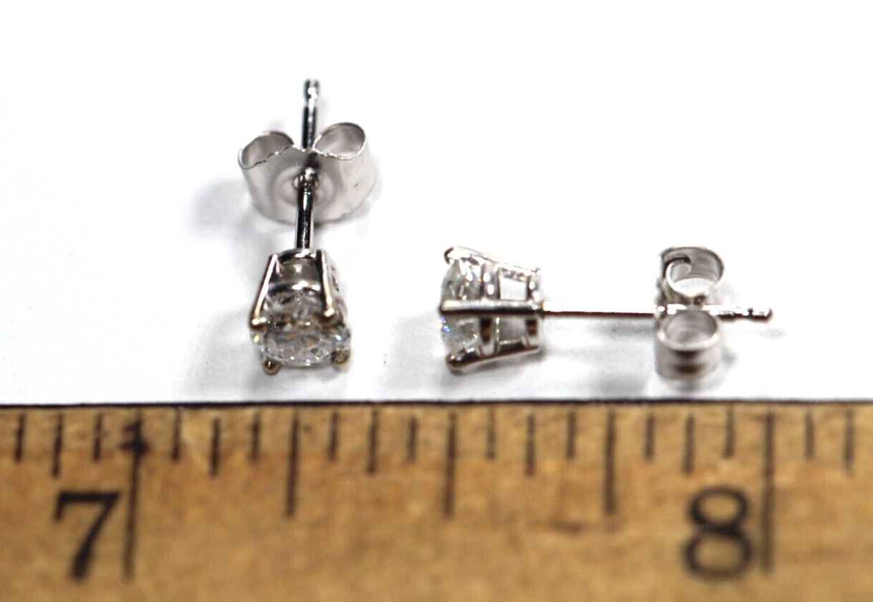 New!! Solid 14K White Gold .45 CT TW Natural Diamond  VS-1 / G-H Stud Earrings