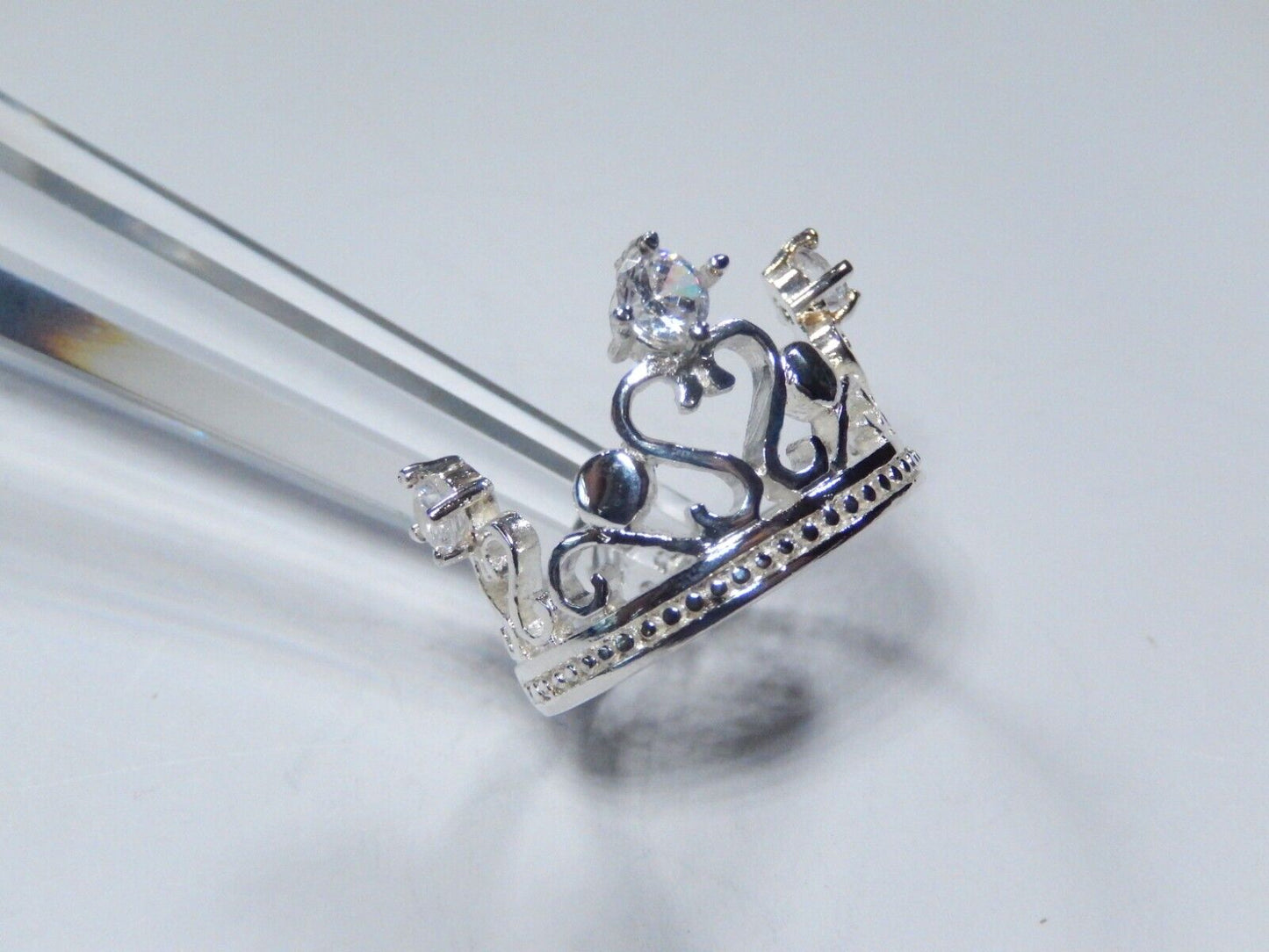 LARGE 925 Sterling Silver Three C Z Heart Crown Design Wide Ring Size 8.25