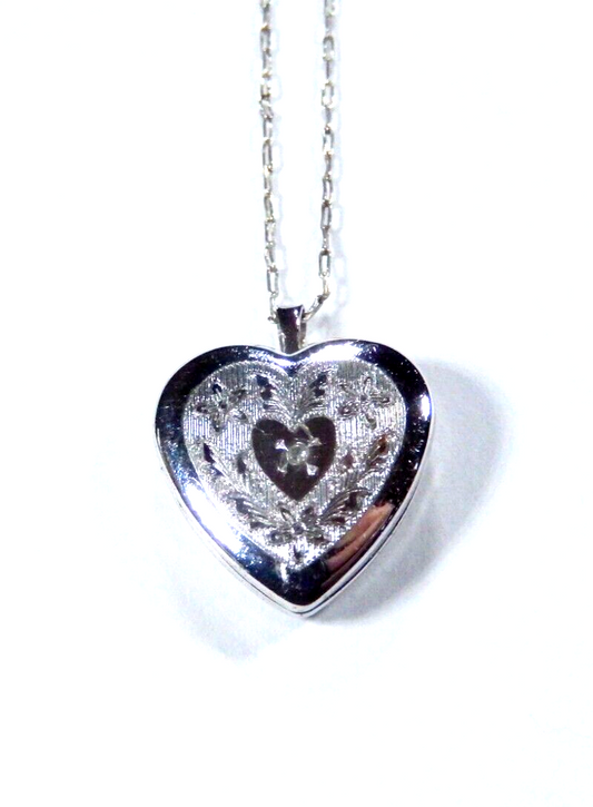 *VINTAGE*  Sterling Silver 925 Etched Heart Locket Pendant w/20" Sterling Chain