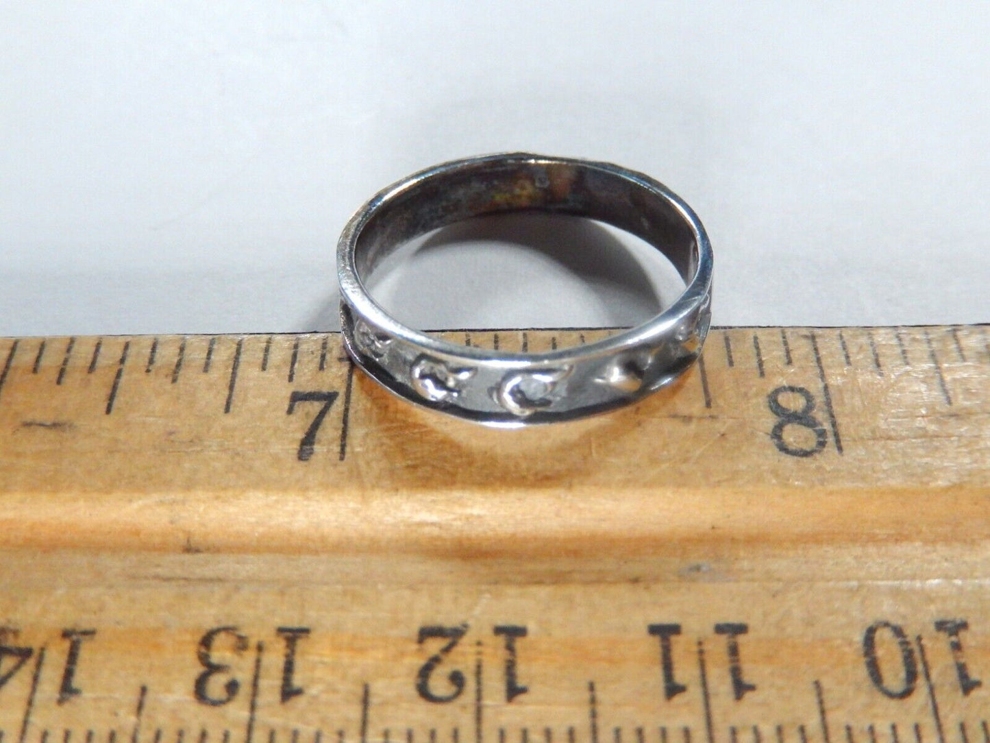 *VINTAGE* STERLING SILVER 925 OXIDIZED DOLPHIN 4 mm WIDE BAND RING SIZE 8.5