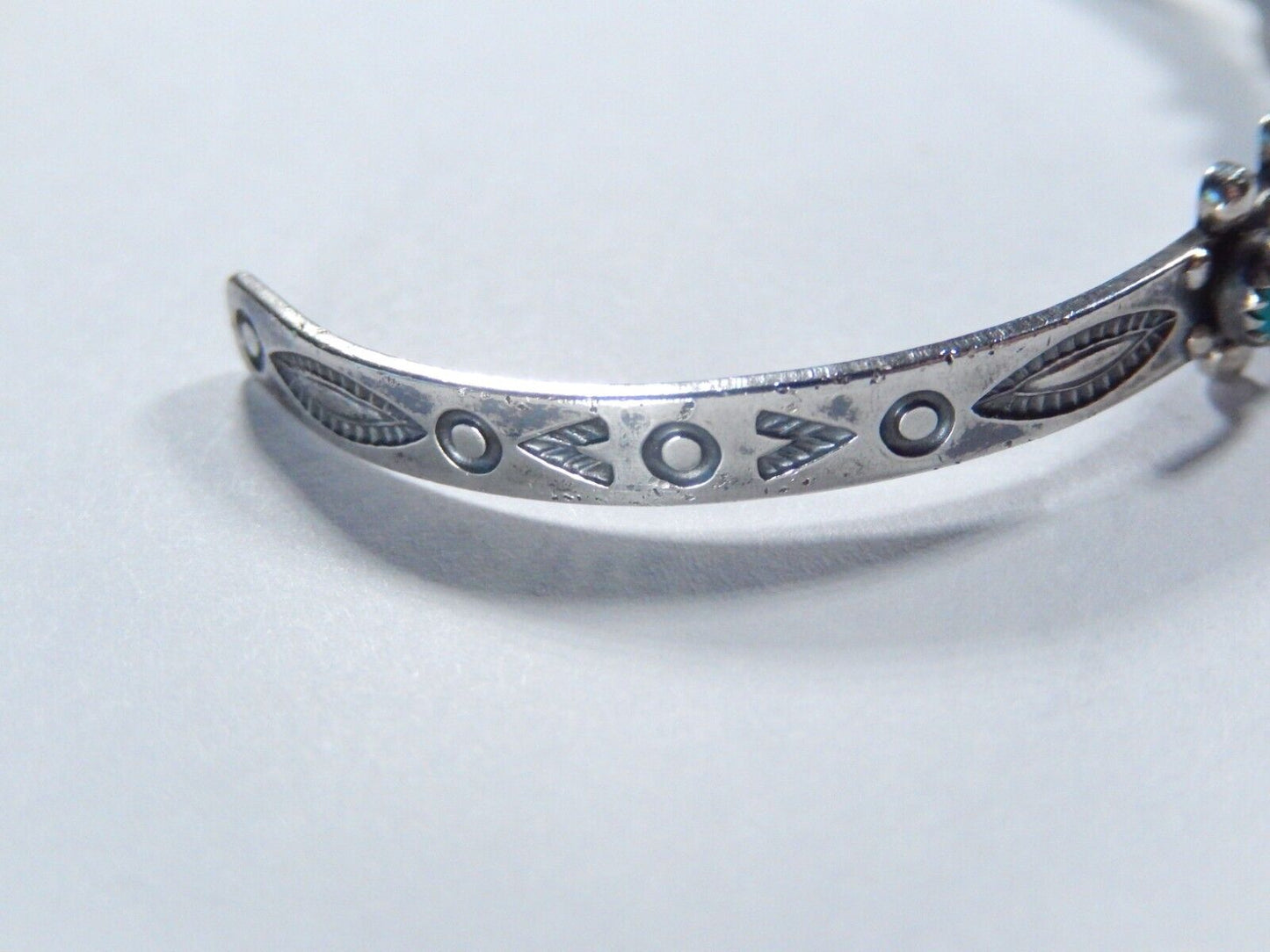 VINTAGE Child's Navajo .925 Sterling Silver Turquoise Cuff Bracelet Petit Point