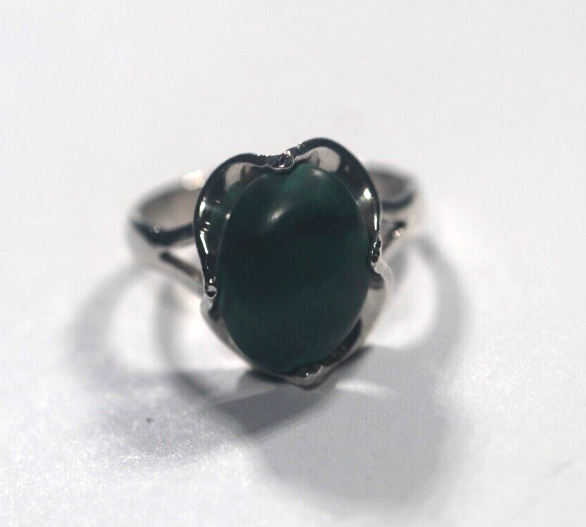 5263077