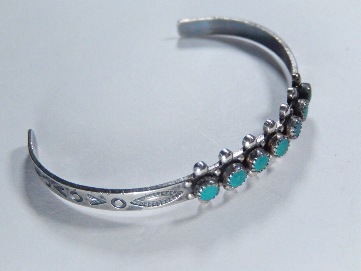 VINTAGE Child's Navajo .925 Sterling Silver Turquoise Cuff Bracelet Petit Point