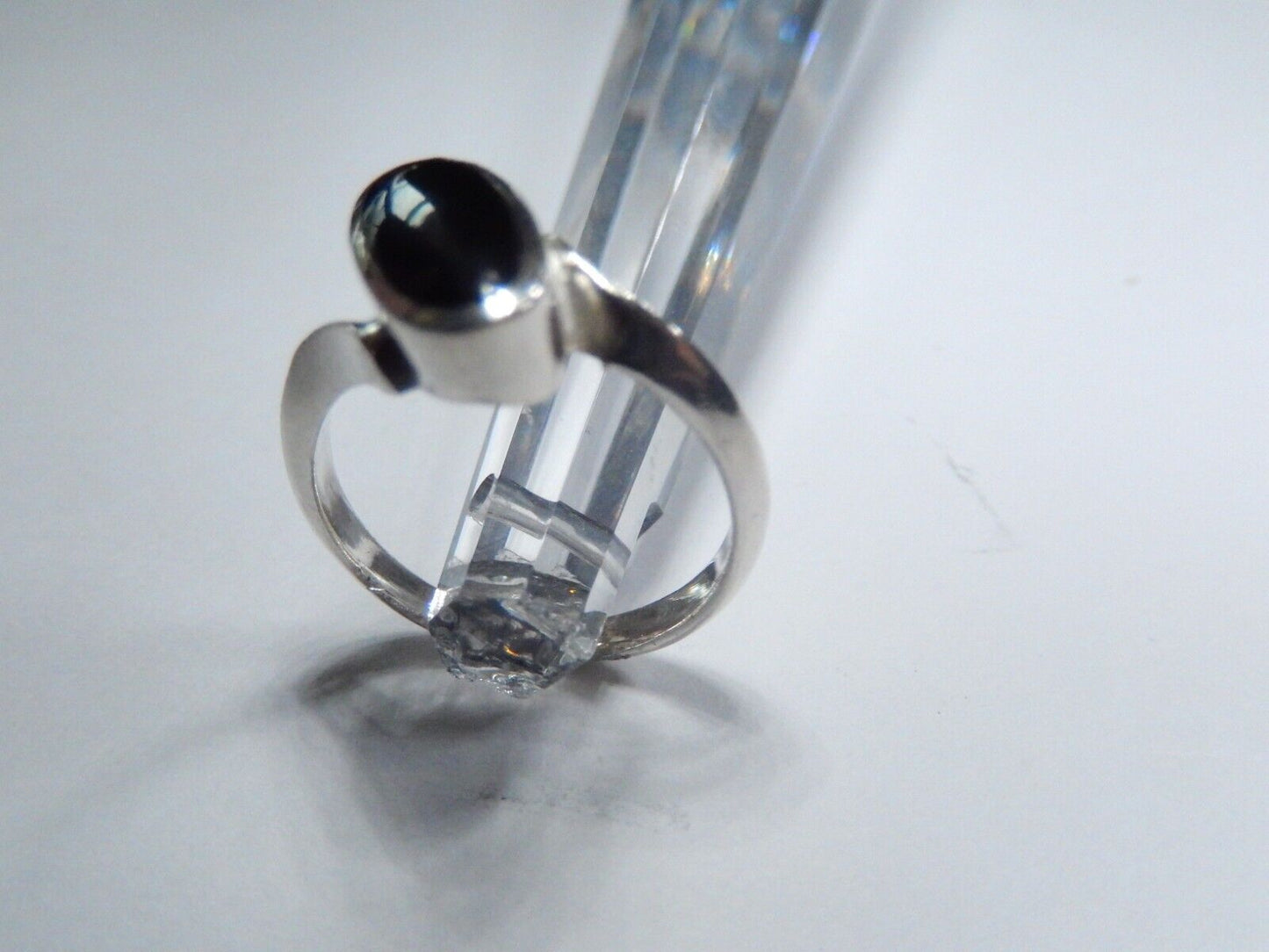 *VINTAGE*  Modernist Long Oval Black Onyx Sterling Silver Ring Size 5