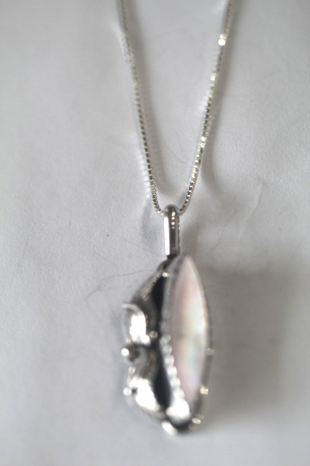 *VINTAGE*  Native American Pink Chalcedony Sterling Silver Pendant w/18" Chain