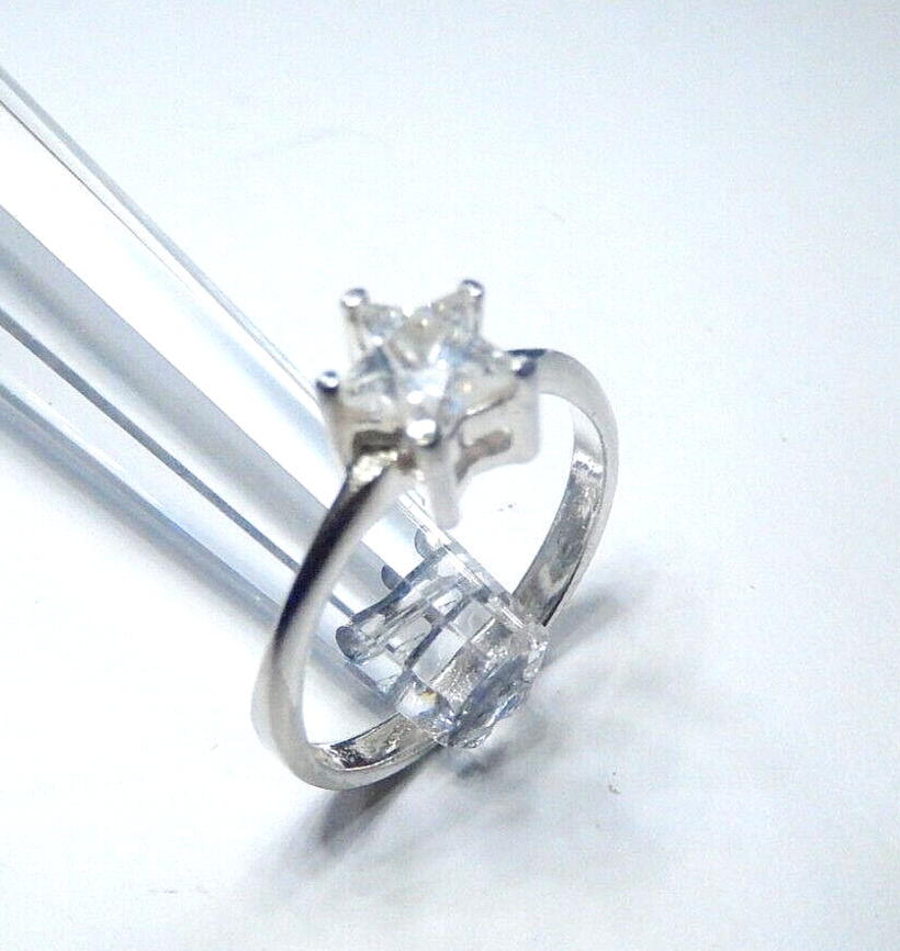 Eastern Star Design 7.5 mm CZ Solitaire Sterling Silver Ring Size 7