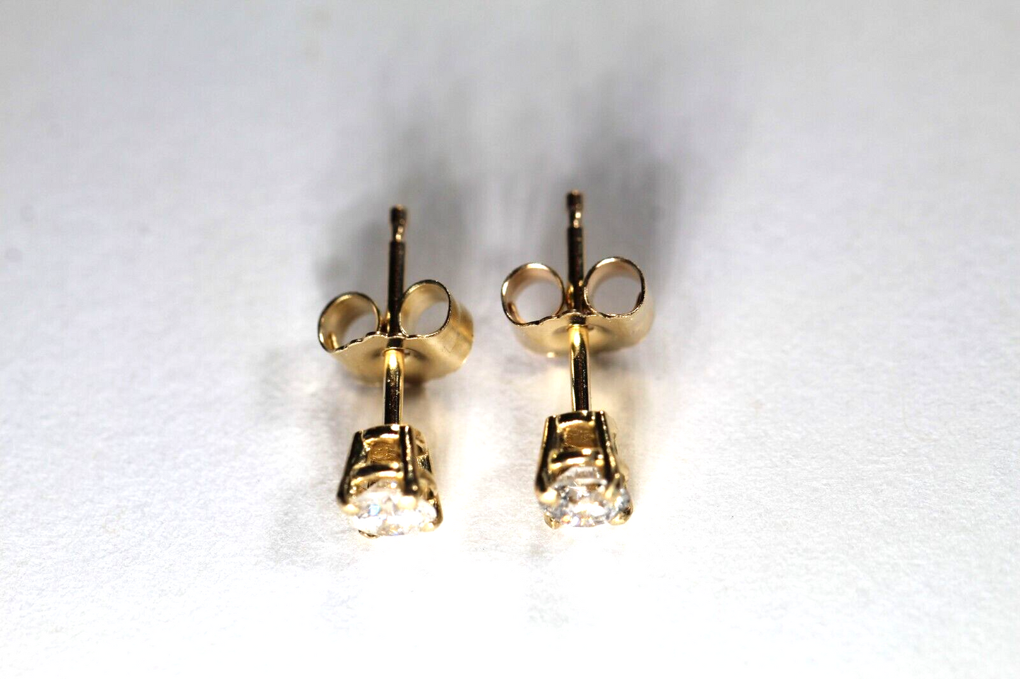 New!! Solid 14KYellow Gold .30 CT TW Natural Diamond VS-1 / J-K Stud Earrings