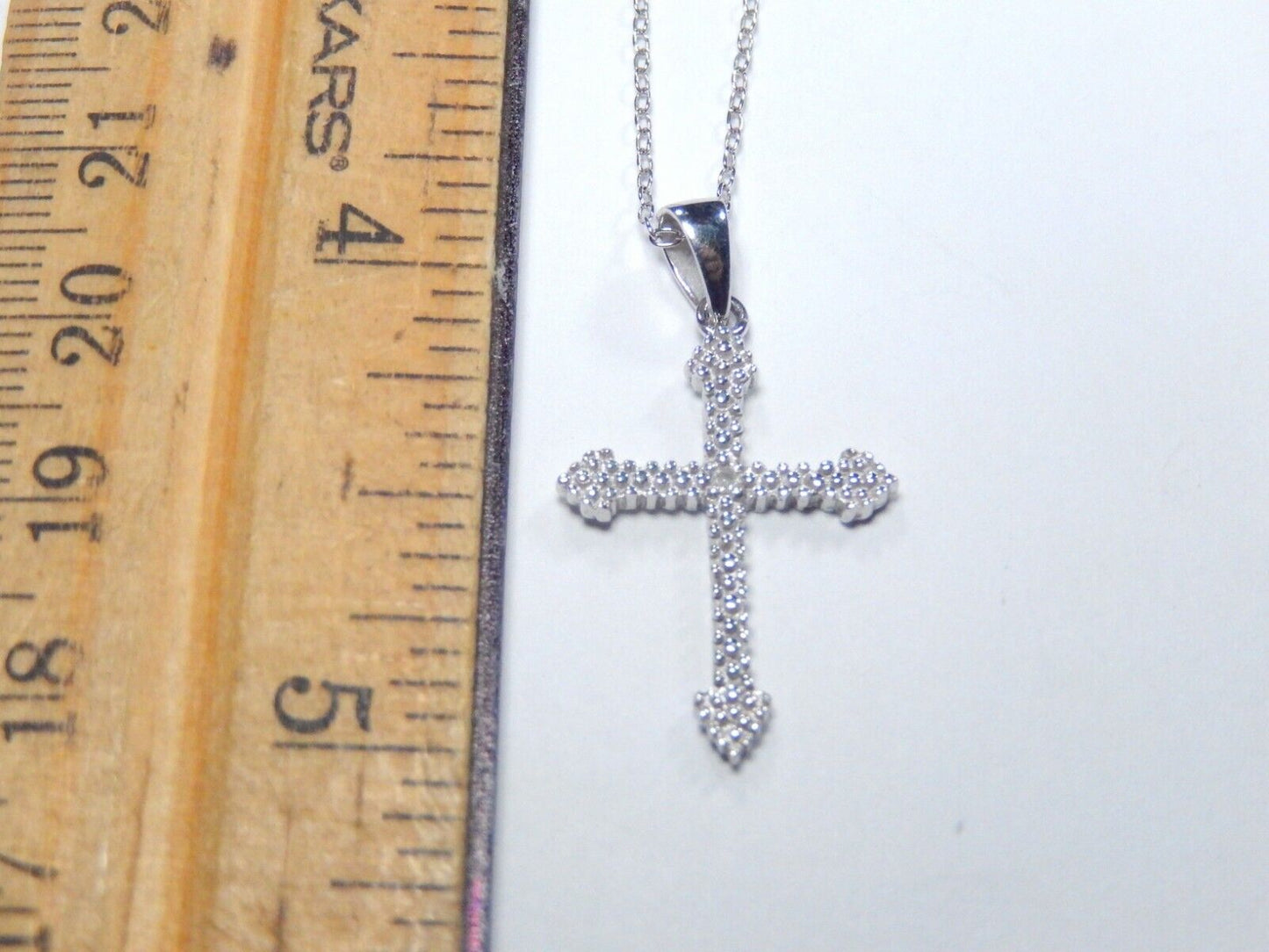 Sterling Silver Diamond Cross Pendant w/18" Sterling Chain