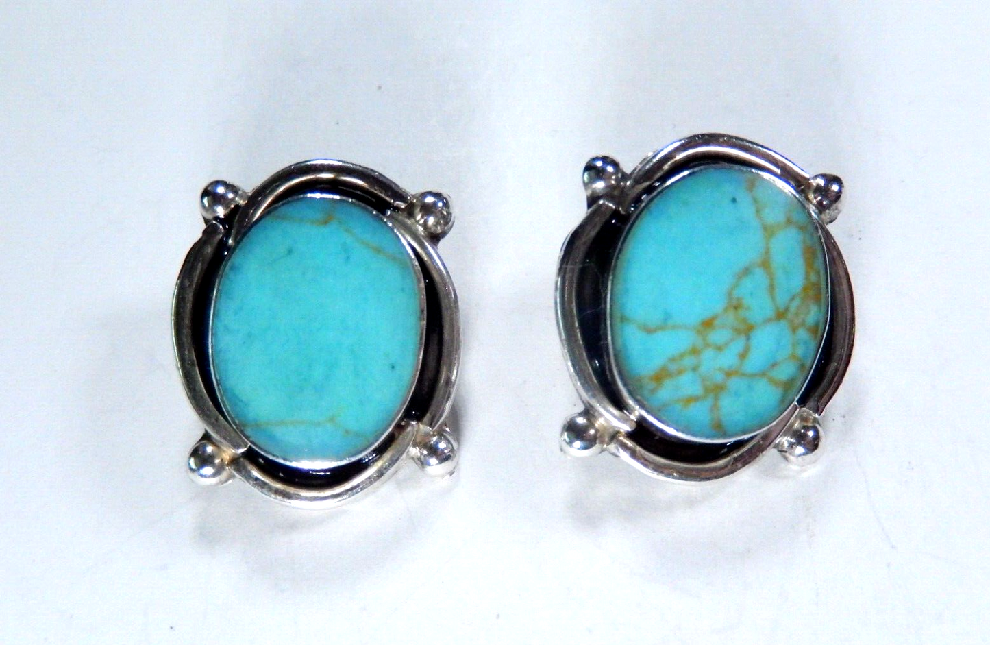 *VINTAGE* TAXCO Sterling Silver Turquoise Clip On Earrings 1" x 3/4" - 16.9 gms