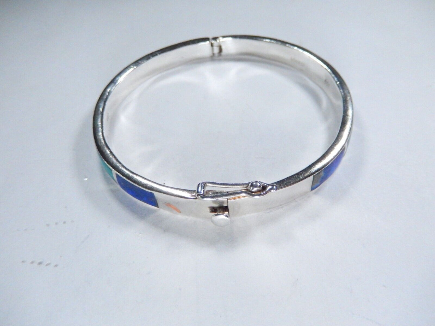 *VINTAGE* Artist Signed Sterling Silver .950 Lapis and Malachite Bangle Bracelet