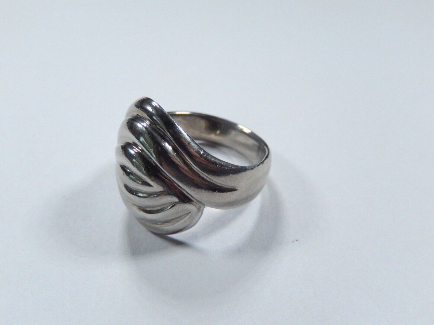 Vintage 925 Sterling Silver Swirled  Dome Ring Size 5.75