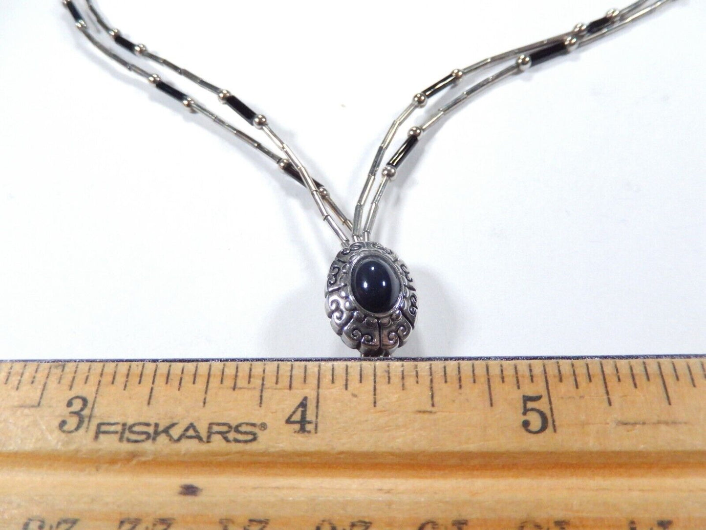 Vintage  Liquid Silver Tone & Black Stone Multi Strand Southwest 18" Necklace