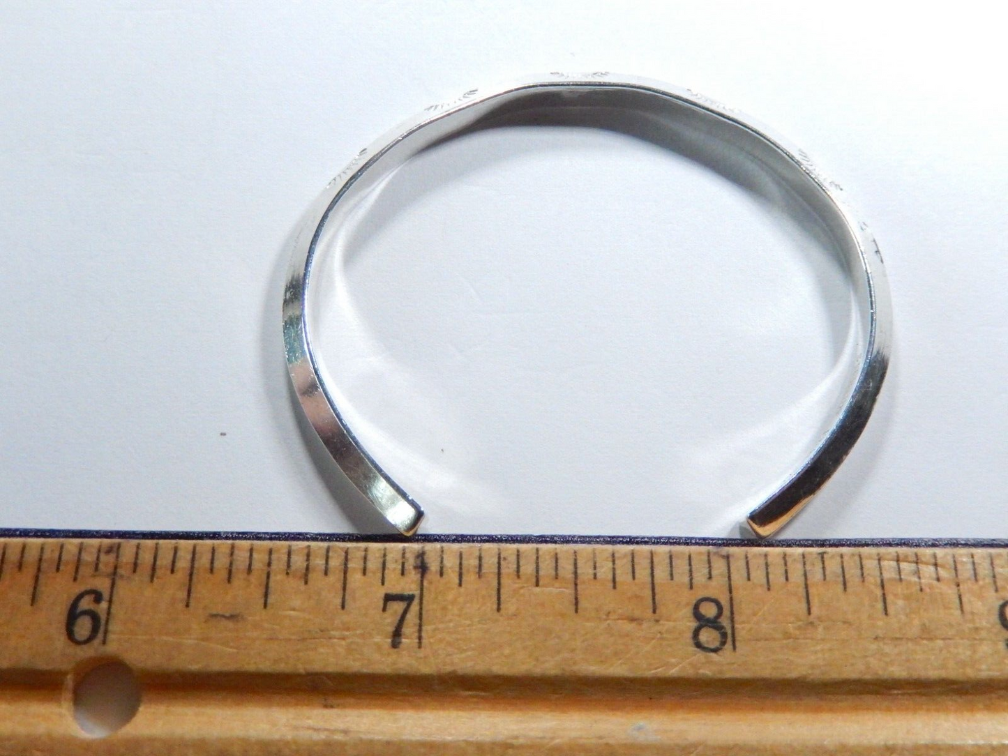 VINTAGE - Native American Artist "DKW" Signed Sterling Silver Tooled Cuff