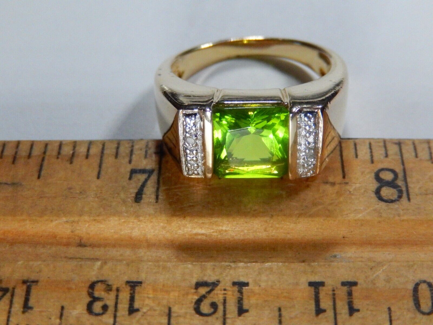 ROSS SIMONS GREEN PERIDOT GOLD VERMEIL DIAMOND STERLING SILVER RING Sz 7